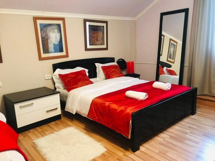 Guest House Lulu Barisakho المظهر الخارجي الصورة